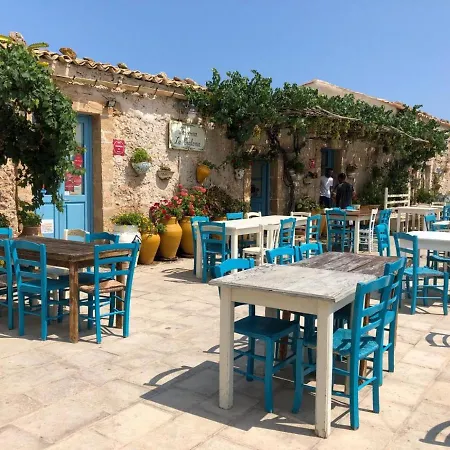 Trappeto Dellago With Sea View, Pool, Parking & Wi-fi Villa Avola