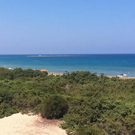 Villa Trappeto Dellago With Sea View, Pool, Parking & Wi-fi Avola