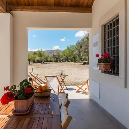 Trappeto Dellago With Sea View, Pool, Parking & Wi-fi Villa *