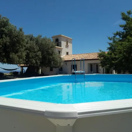 Trappeto Dellago With Sea View, Pool, Parking & Wi-fi Avola