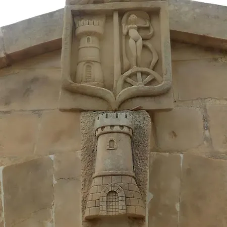 Villa Trappeto Dellago With Sea View, Pool, Parking & Wi-fi Avola